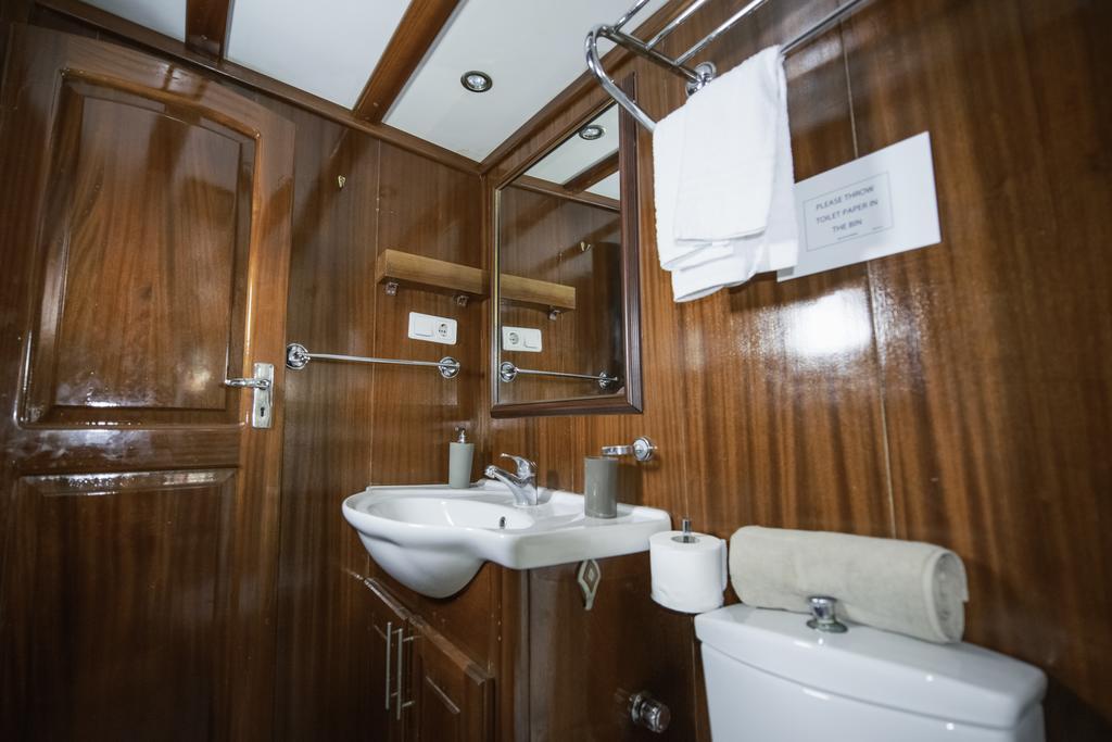 Tersane IV Vincitore 4 Hotel Di Bruno Barbieri Παλέρμο Εξωτερικό φωτογραφία